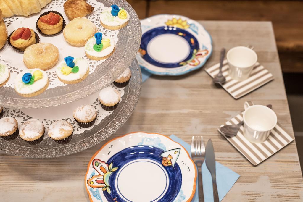 ナポリ ベッド アンド ブレックファースト ヴィア トレド 156 Bed & Breakfast エクステリア 写真