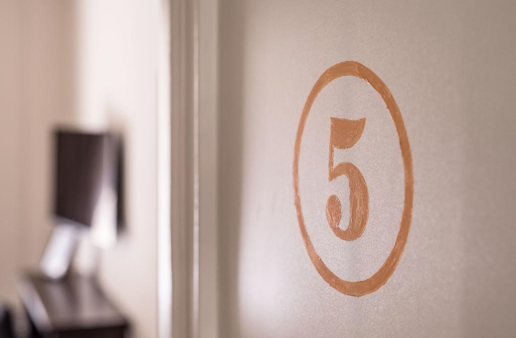 ナポリ ベッド アンド ブレックファースト ヴィア トレド 156 Bed & Breakfast エクステリア 写真